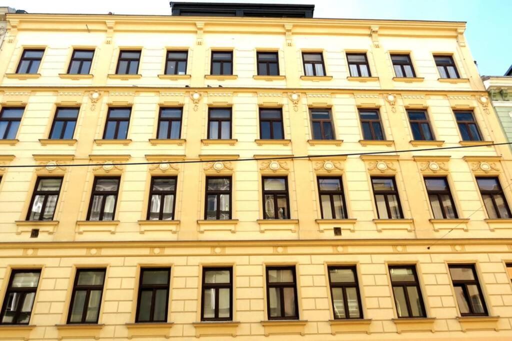 Centrally & Comfortable Vienna Exterior photo